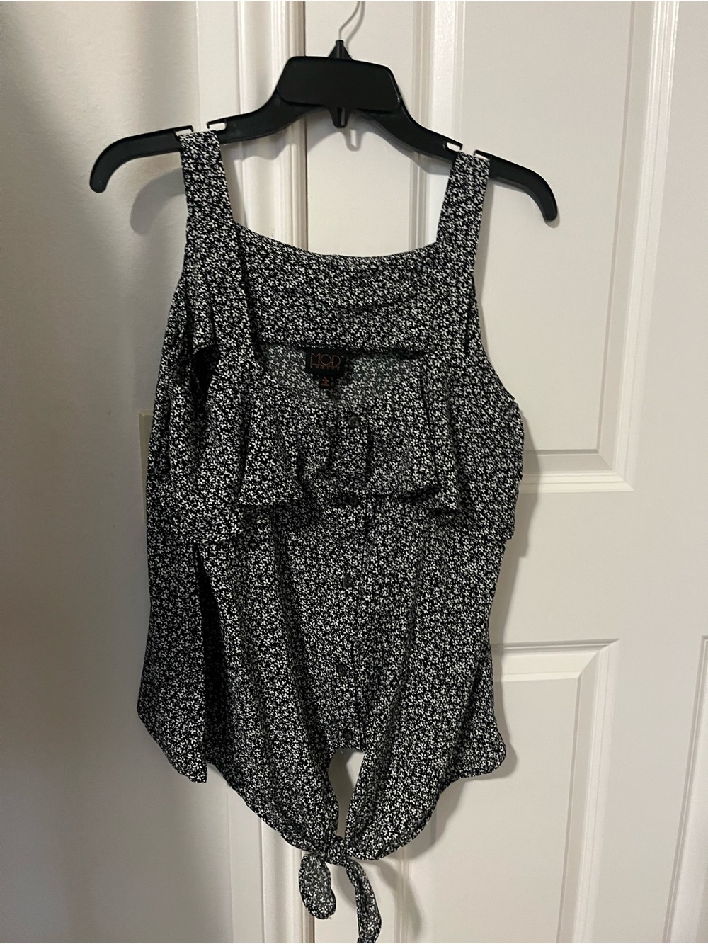 HOP Black Floral Tie-Front Tank Top